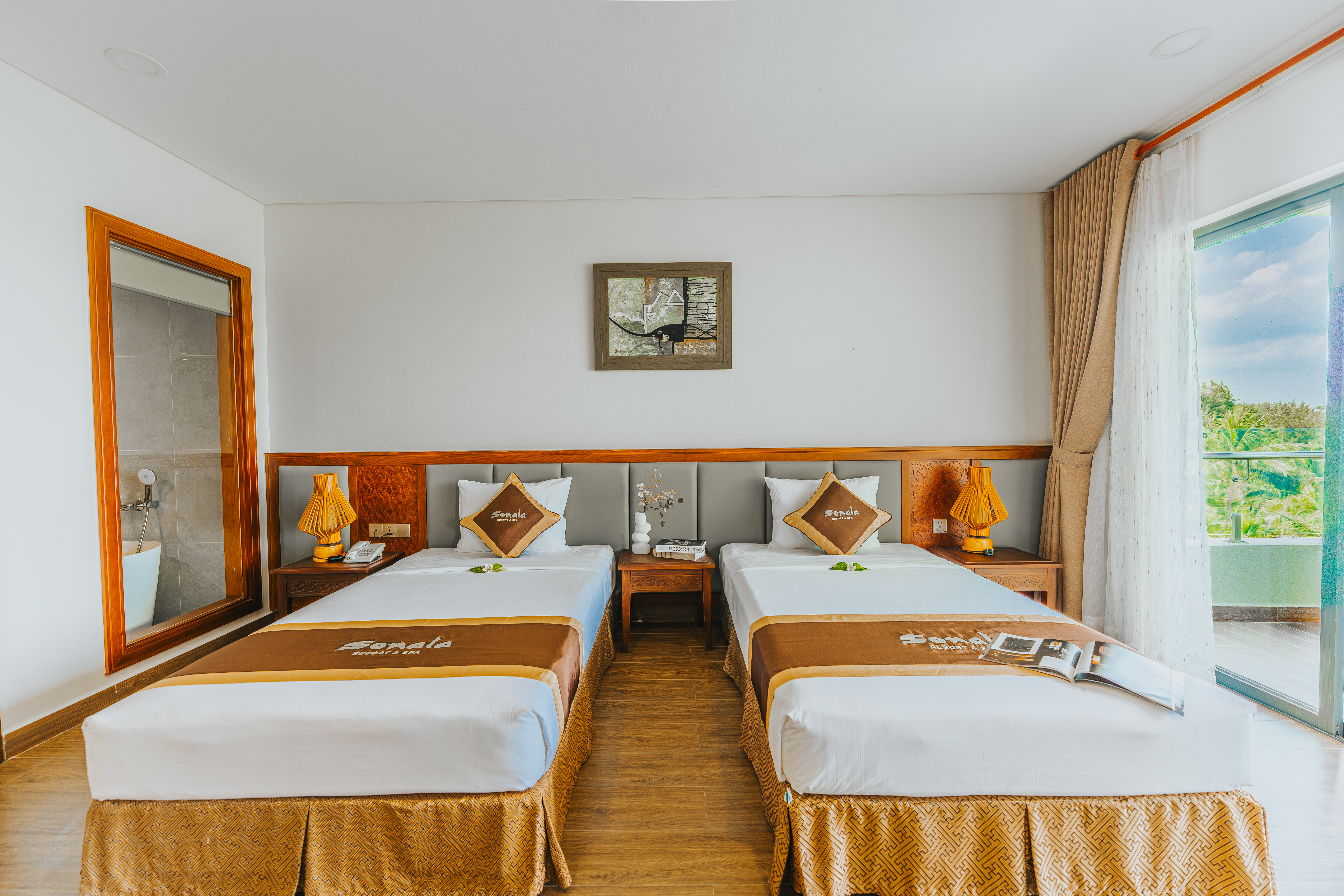 2. Grand Deluxe Twin